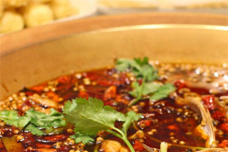 老城区小郡肝串串香火锅